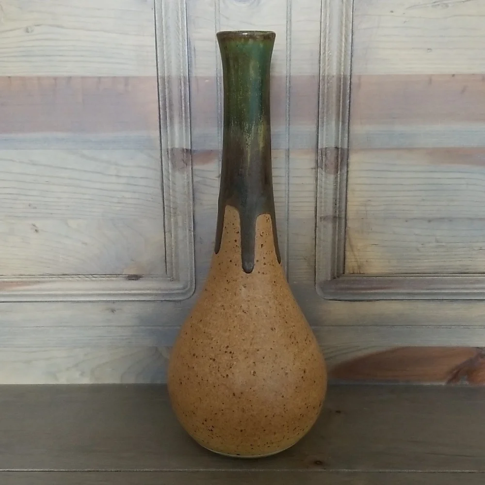 Studio Art Pottery Hand-crafted Stoneware Vase.